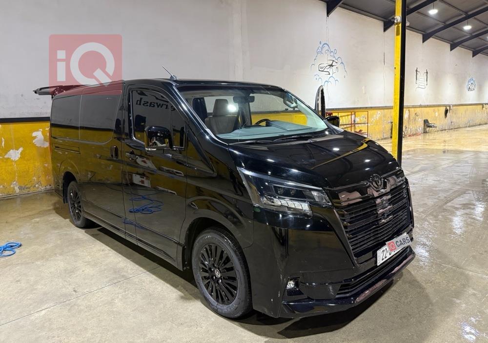 Toyota Granvia